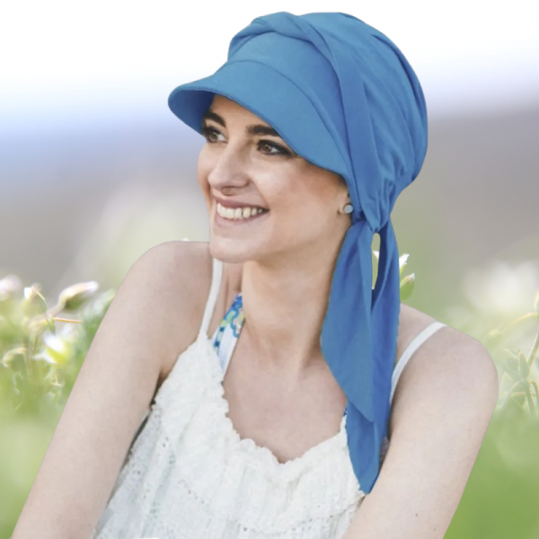 Gorra oncológica Amalfi de la colección Primavera-Verano de Carebell. 