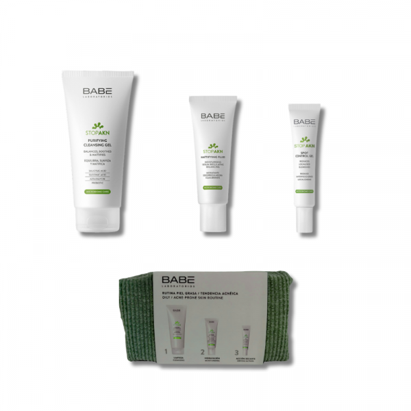 Neceser con una rutina que regula el exceso de grasa, reduce los brillos faciales y ayuda a eliminar las imperfecciones de las pieles grasas o con tendencia acneica por medio de sus productos específicos para la limpieza, hidratación y tratamiento facial.