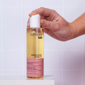 Hidragyn Hydra Oil Higiene Íntima de Cumlaude es un aceite limpiador íntimo e hidratante que alivia el picor.