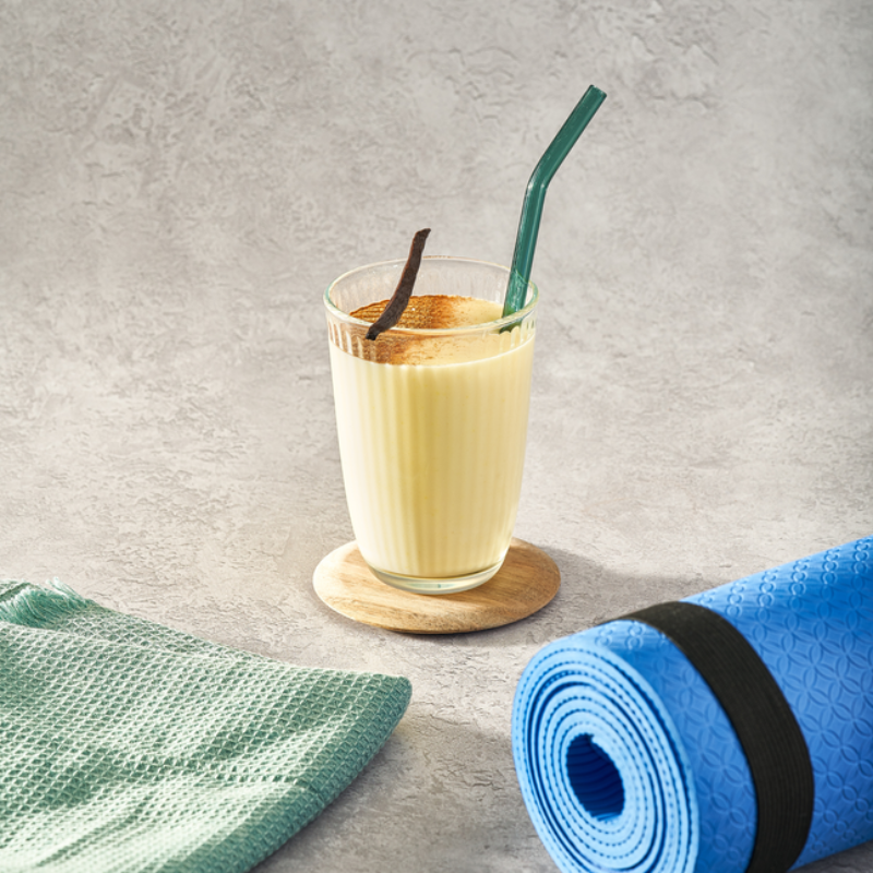 Batido de proteína sabor vainilla, rico en fibra, cero azúcares añadidos, bajo en calorías. Marca BiManán