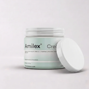 Amilex® Creatina Complex es un complemento alimenticio formulado para apoyar el mantenimiento la masa muscular y el rendimiento físico, especialmente en etapas de riesgo de pérdida de masa muscular, envejecimiento, periodos de inactividad o estrategias de control del peso